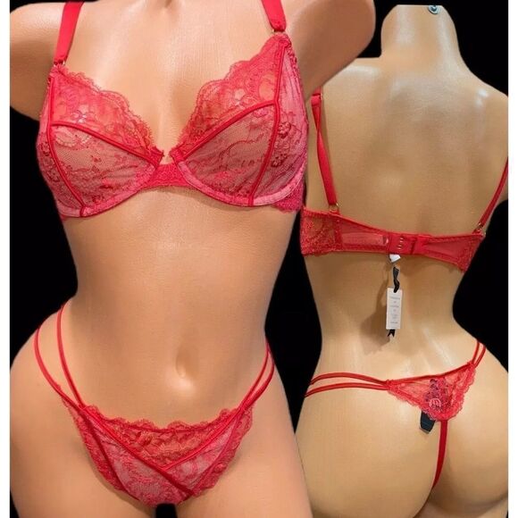 Victoria’s Secret Designer Collection Set Unlined Demi Bra & V-string Panty Red - Picture 1 of 3